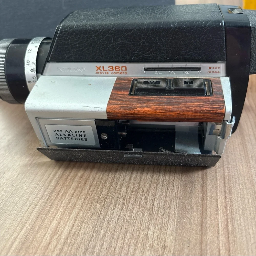 Kodak XL360 Movie Camera Black and Silver Timeless Design - untested